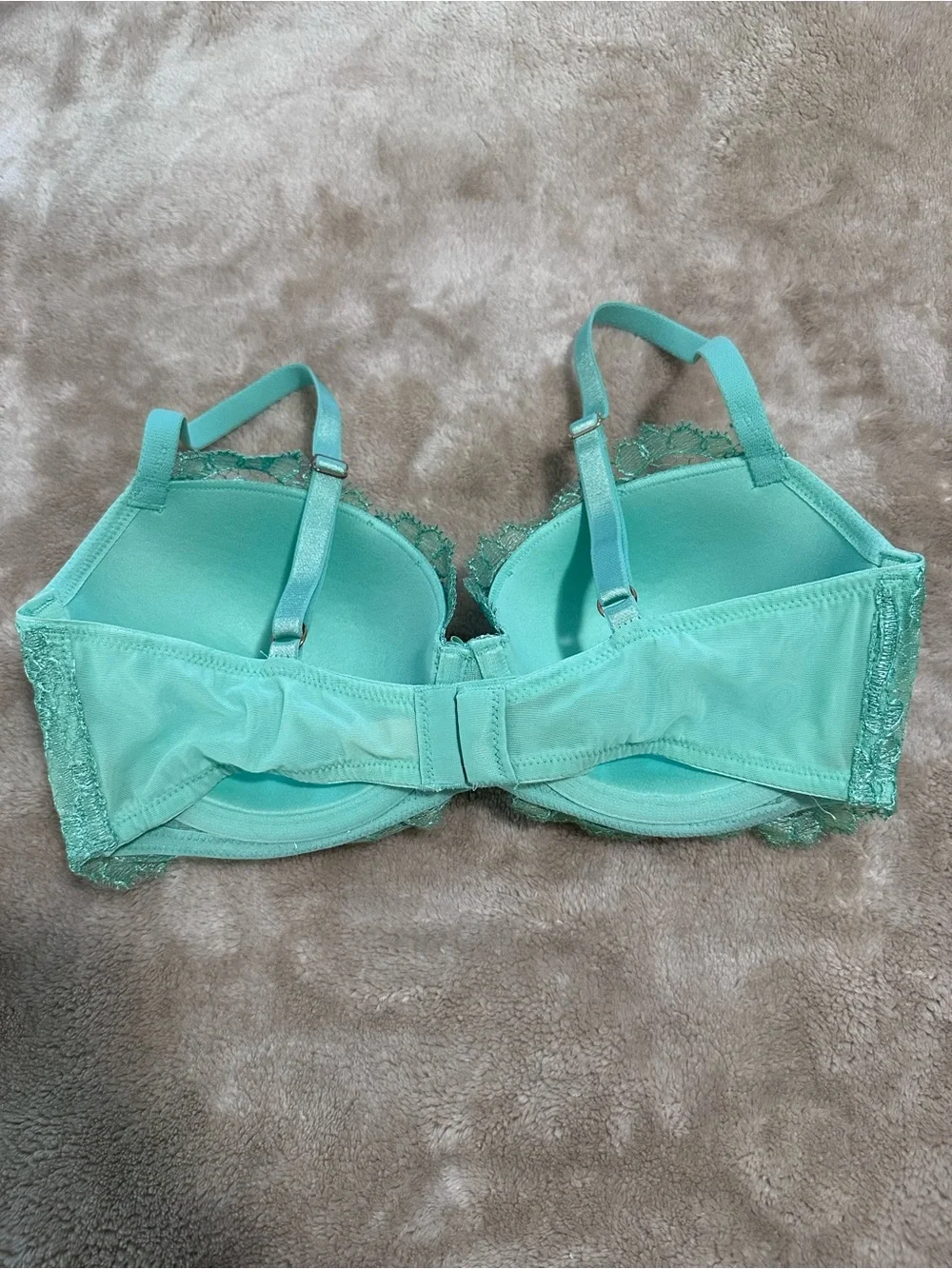 Victoria's Secret Green Mint Lace Bra & Thong Set